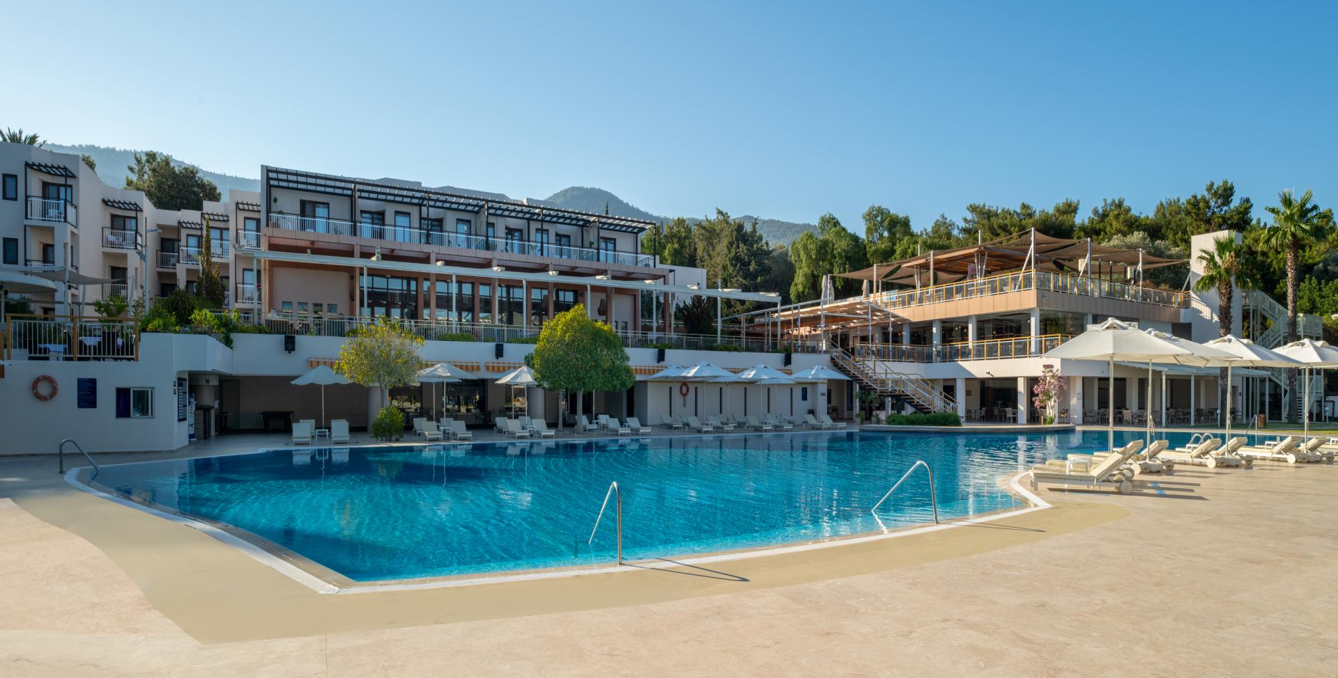Hotel DoubleTree by Hilton Bodrum Isil Club Resort - Turcja