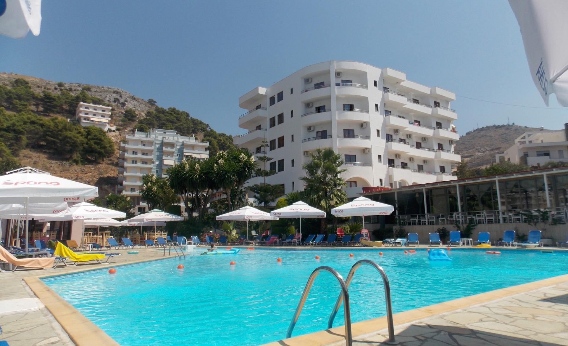 Hotel Mediterrane - Albania