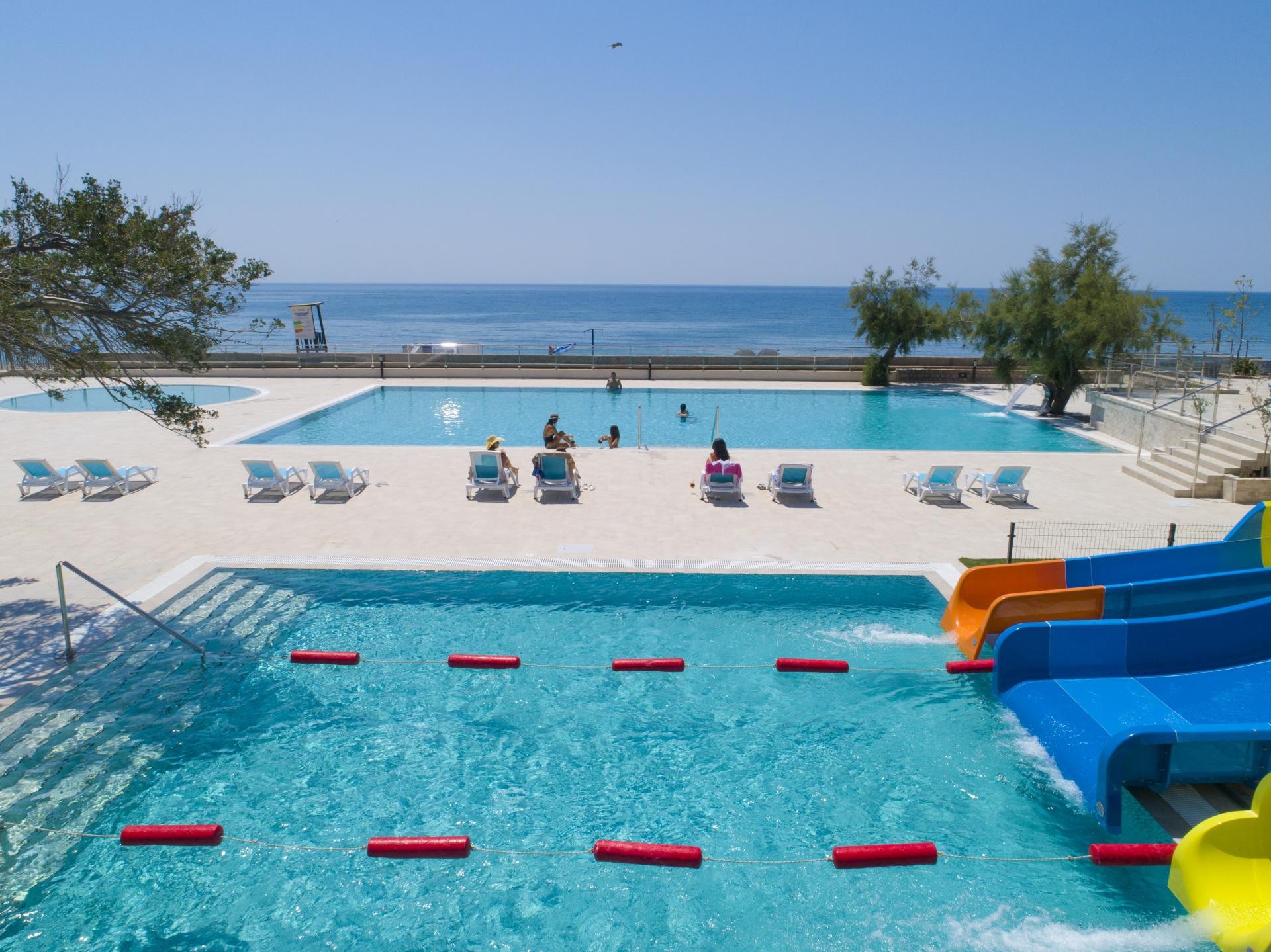Pearl Beach Resort - Czarnogóra