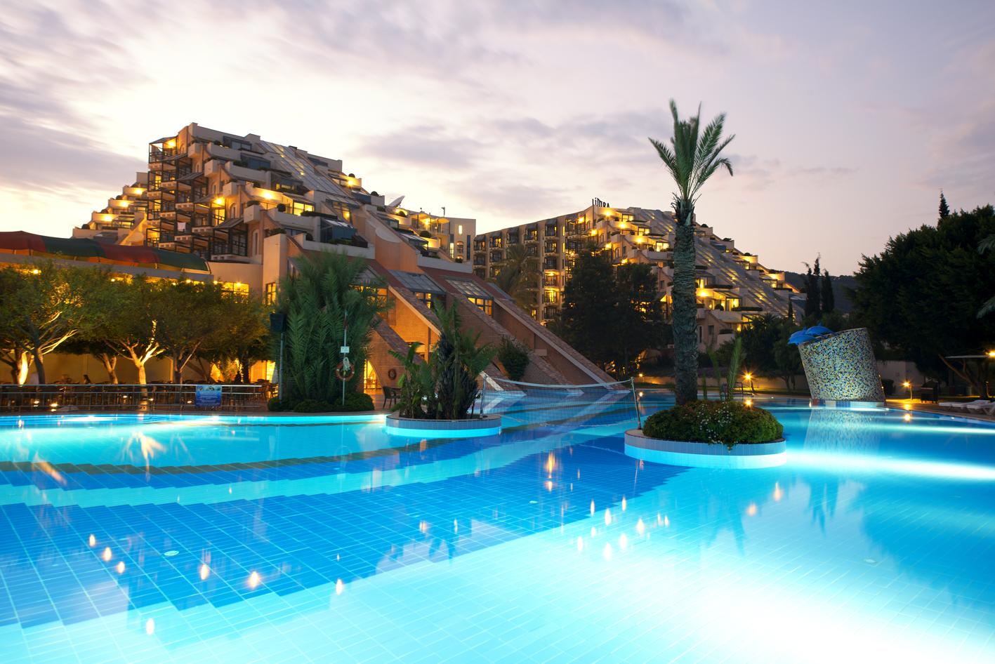 Hotel Limak Lara Deluxe Hotel & Resort - Turcja