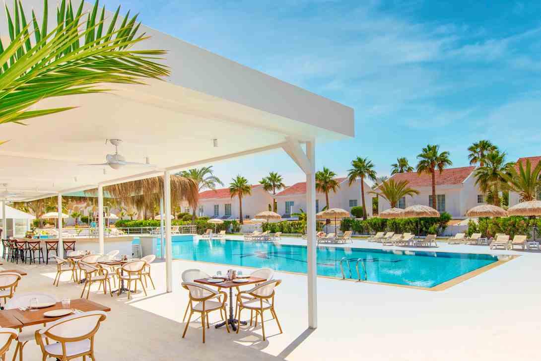 Long Beach Resort - Cypr Północny