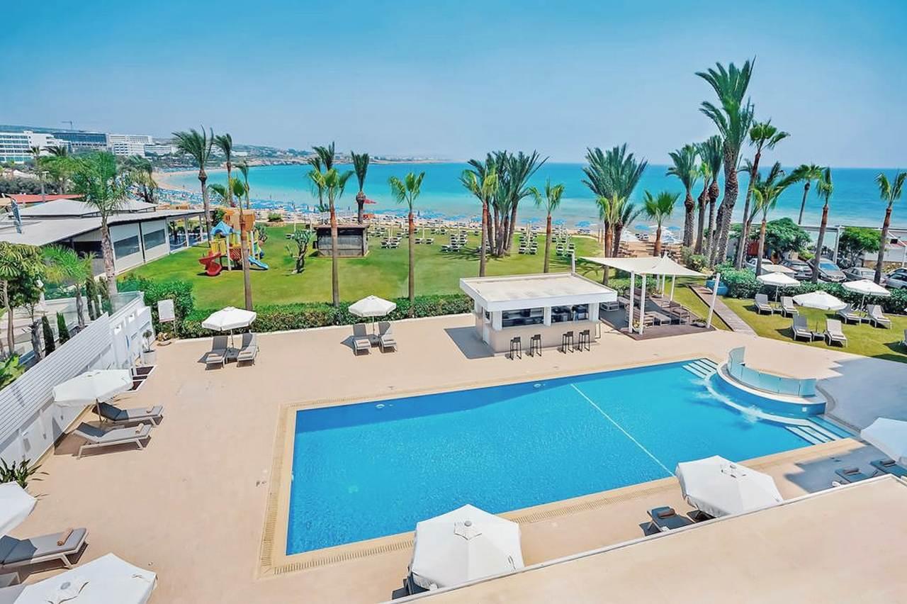 Okeanos Beach Boutique Hotel - Cypr