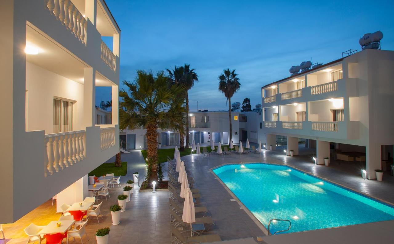 Princessa Vera Hotel Apartments - Cypr