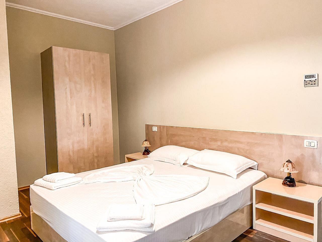 Hotel Majestic (PKT) - Albania