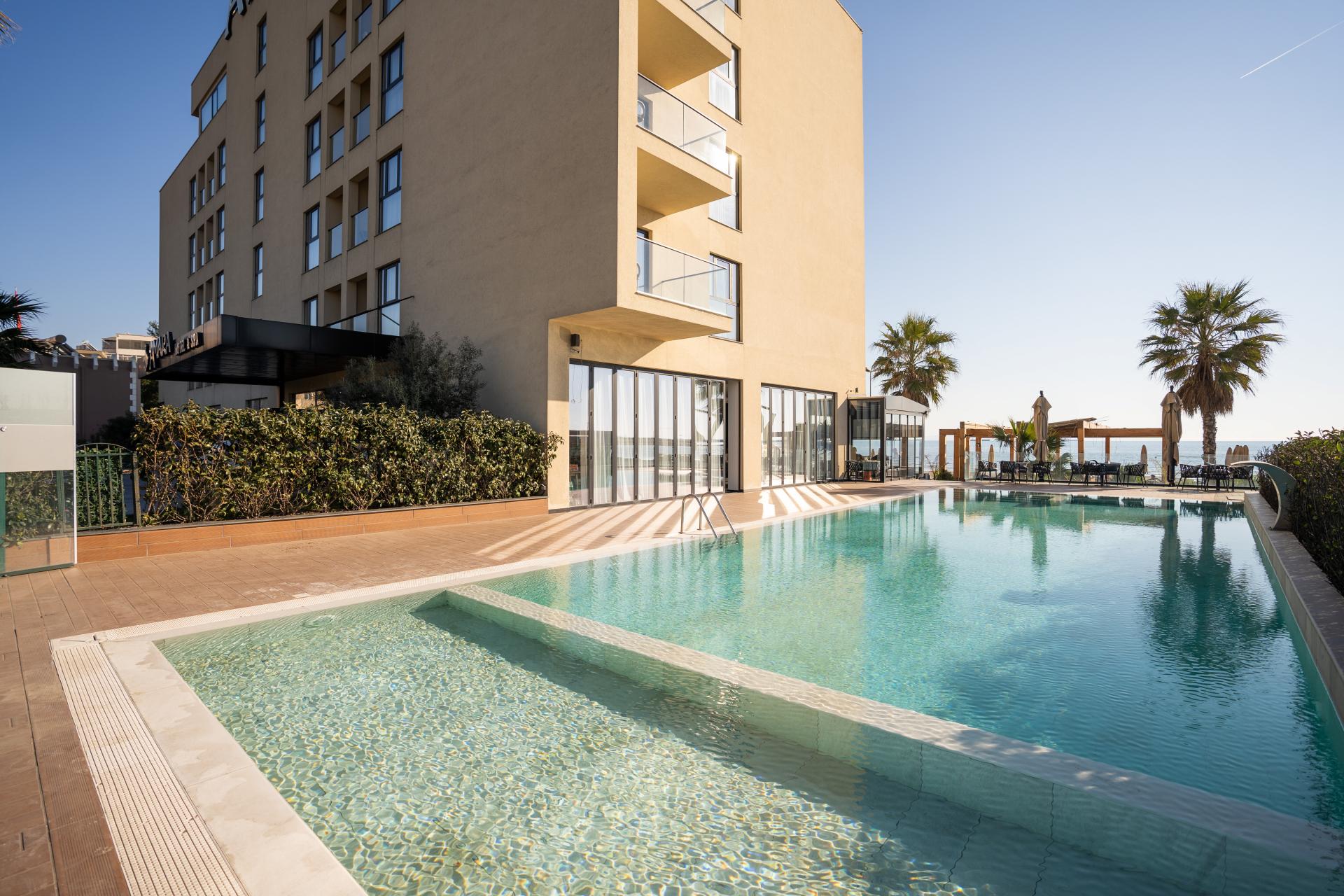 Hotel Amara - Poznaj Albanię z Rego-Bis! - Albania
