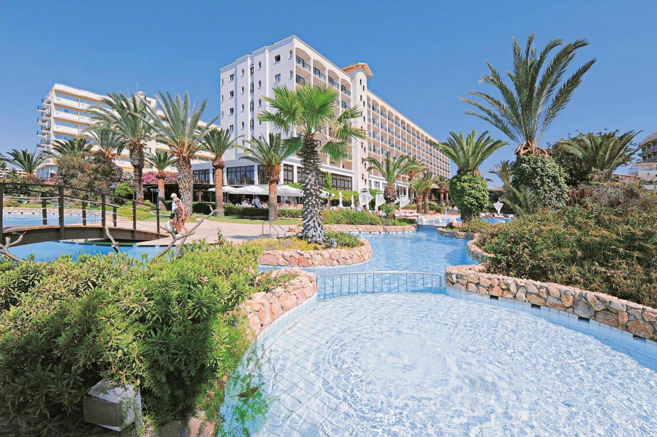 Sentido Sandy Beach - Cypr
