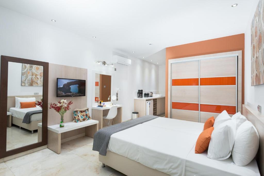 Loutsiana Hotel Apartments - Cypr