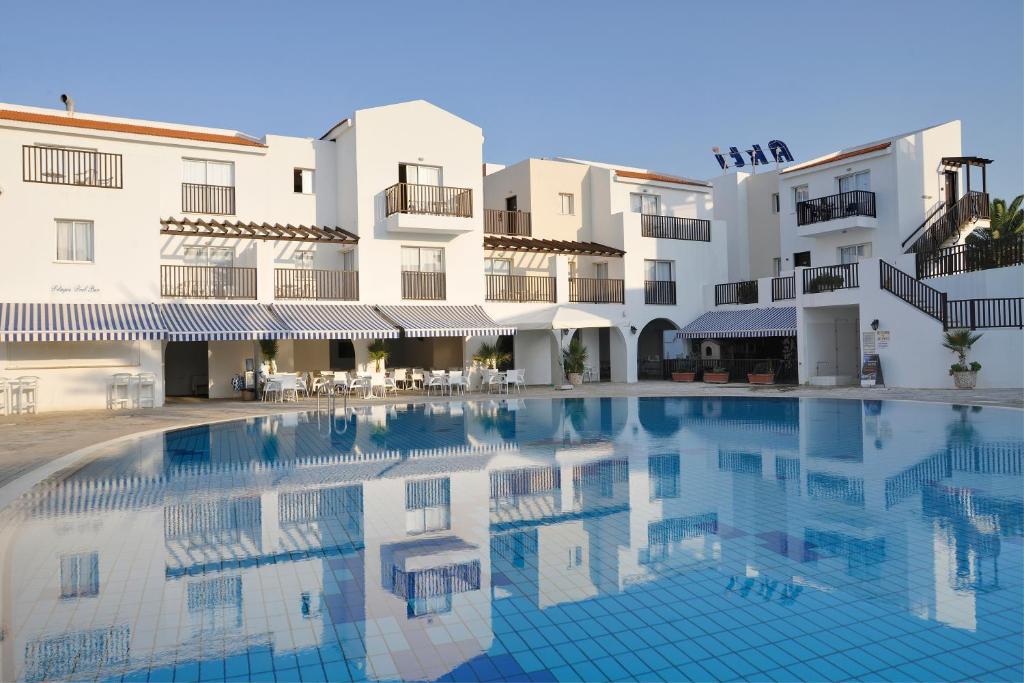Akti Beach Village Resort - Cypr