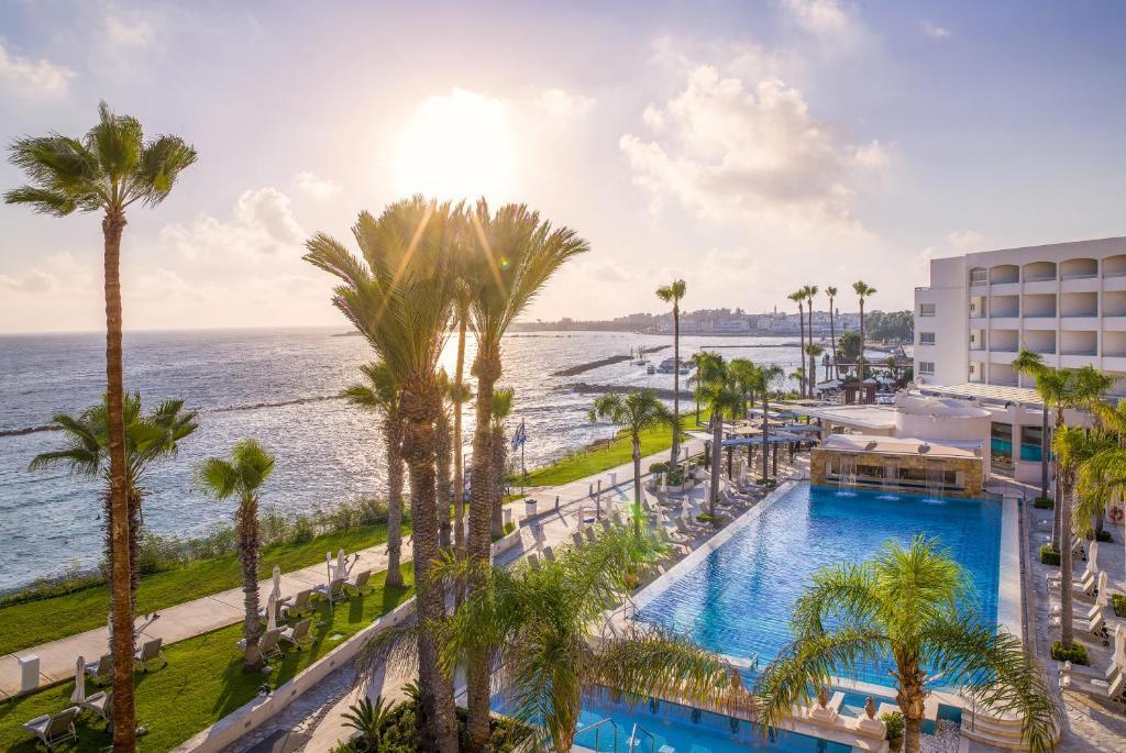 Alexander The Great Beach Hotel - Cypr