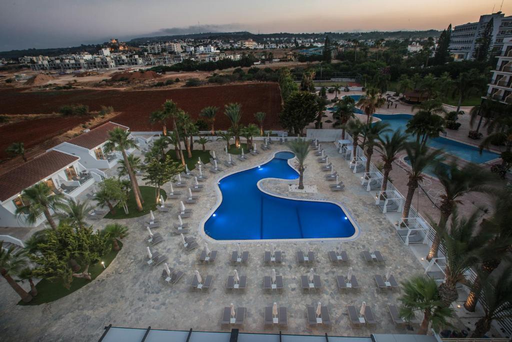 Bohemian Gardens Hotel - Cypr