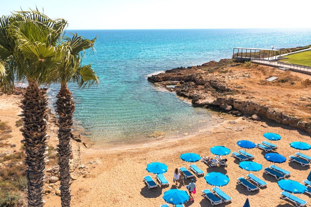 Louis Althea Beach - Cypr