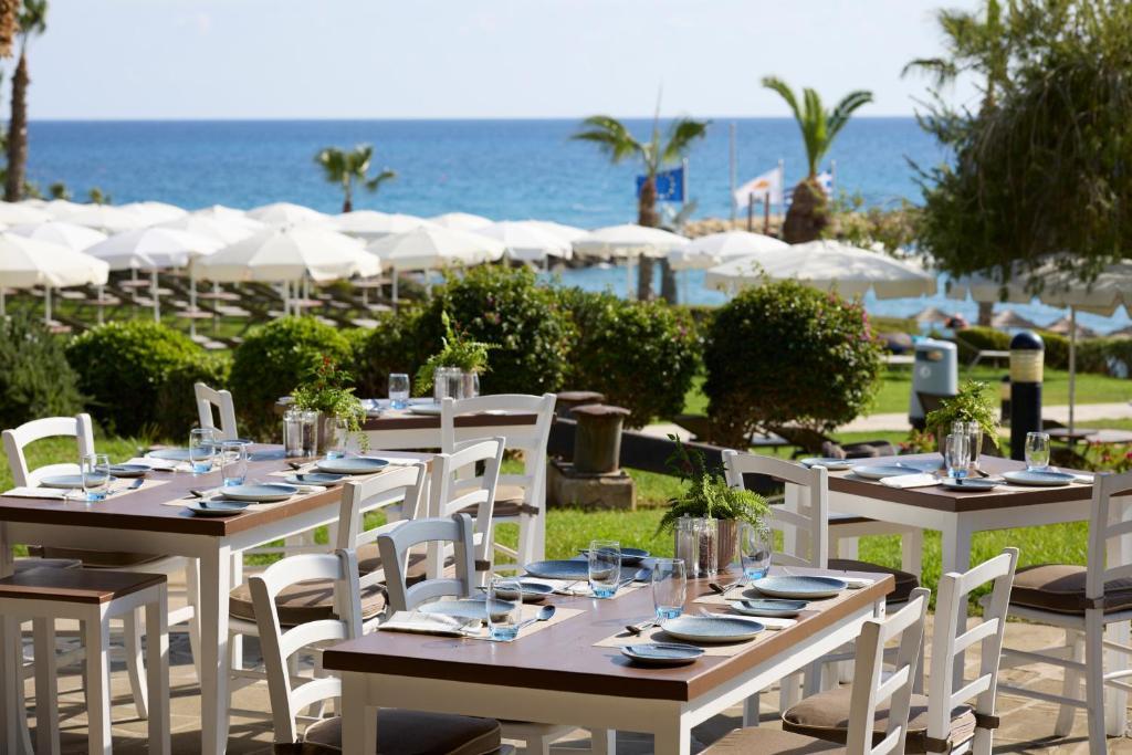 Mediterranean Beach - Cypr