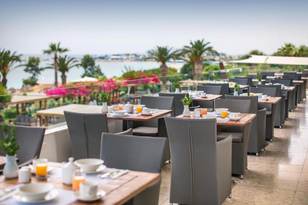 Alion Beach Hotel - Cypr