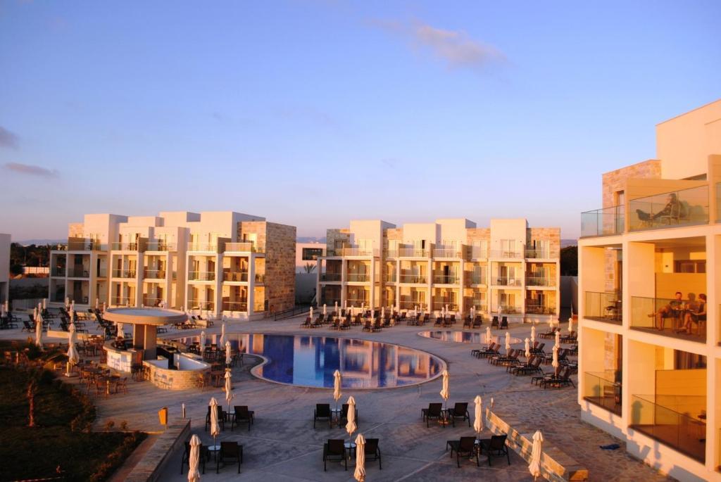 Amphora Hotel & Suites - Cypr