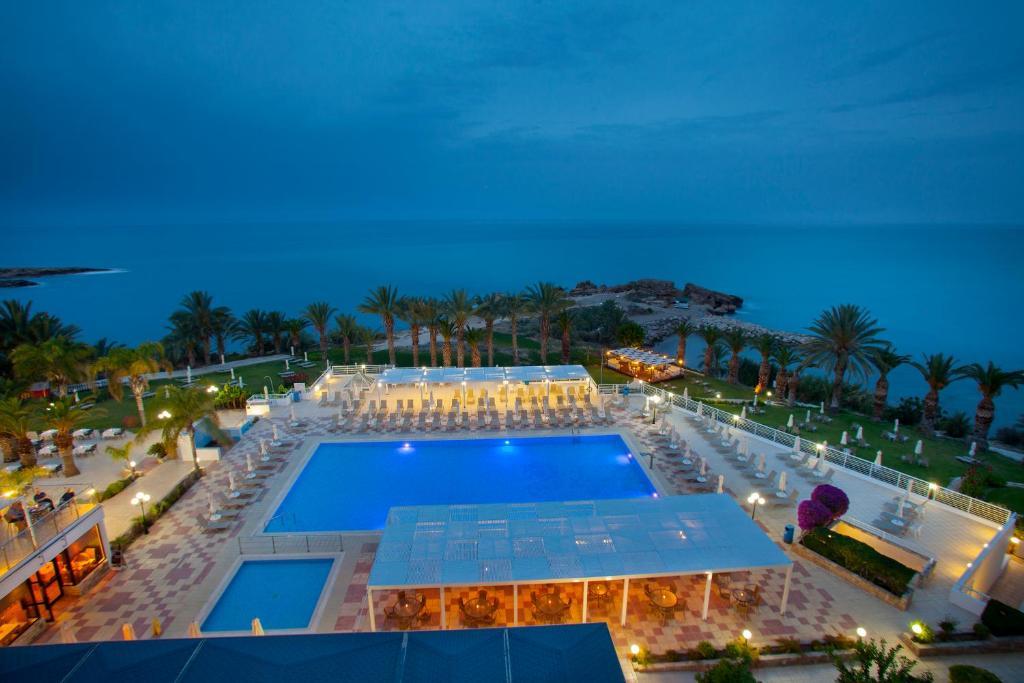 Queens Bay Hotel - Cypr