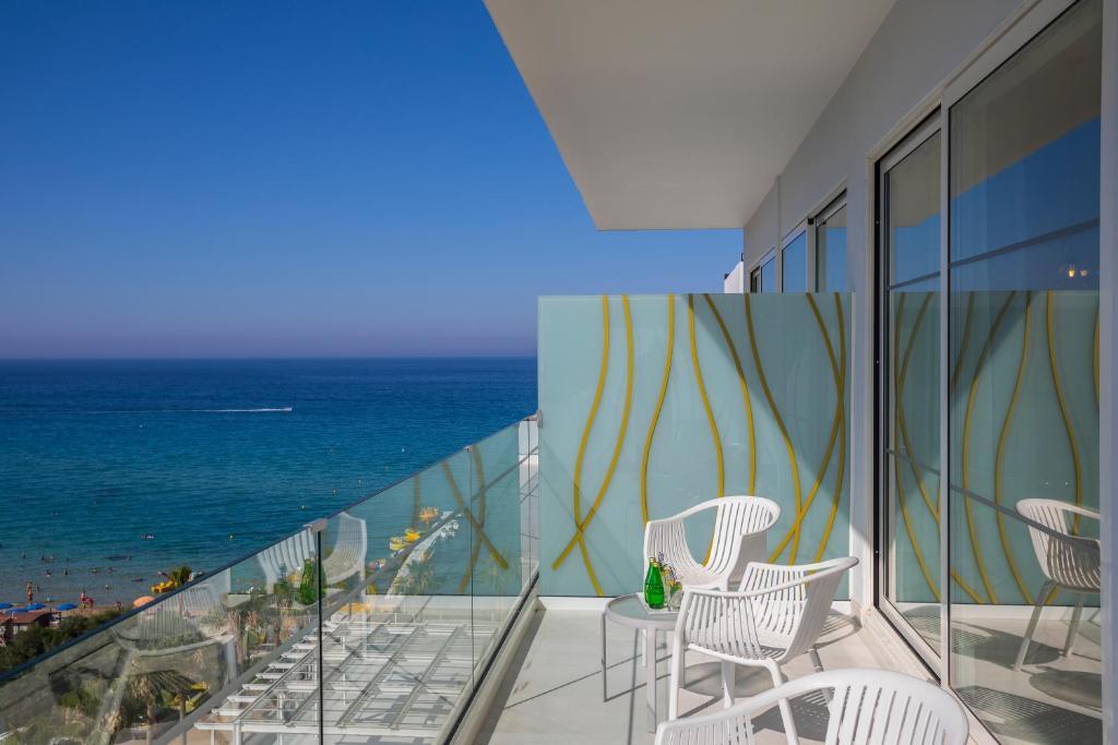 Constantinos The Great Beach Hotel - Cypr