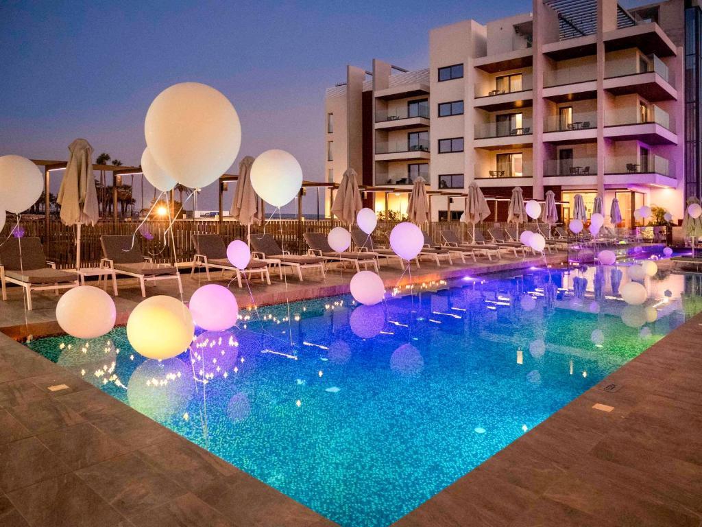 Mercure Larnaca Beach Resort - Cypr