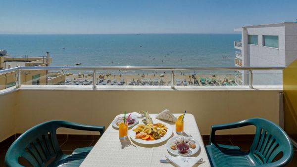 Hotel Sun - Albania