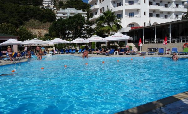 Hotel Mediterrane - Albania