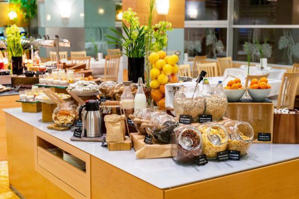 Hotel Amfora - Rego Food Friends - Albania