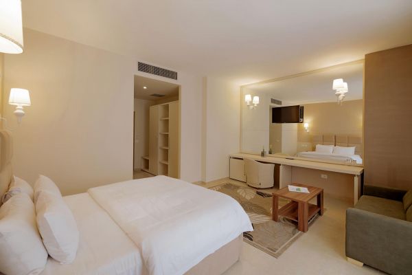 Hotel Horizont - Albania