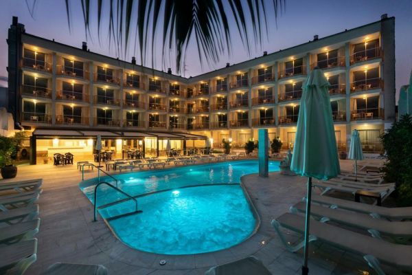 Aparthotel Miami Park - Calella - Hiszpania