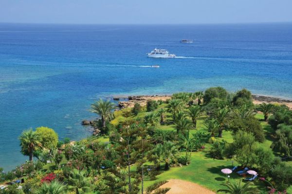 Crystal Springs Beach Hotel - Cypr