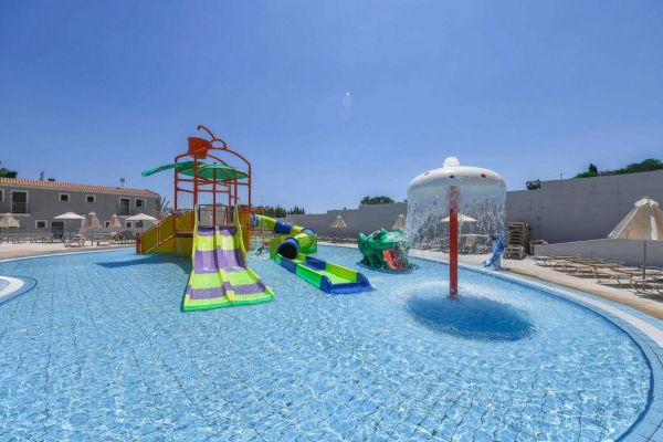 Narcissos Hotel & Waterpark - Cypr