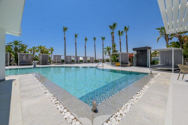 Tasia Maris Sands (Adults Only) - Cypr