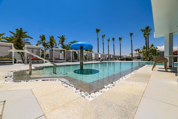 Tasia Maris Sands (Adults Only) - Cypr