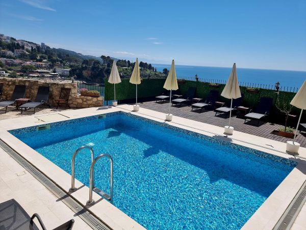 Hotel Palata Venezia - Czarnogóra