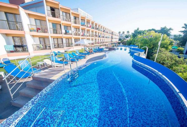 Hotel Avlida - Cypr