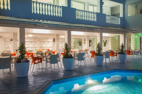 Princessa Vera Hotel Apartments - Cypr