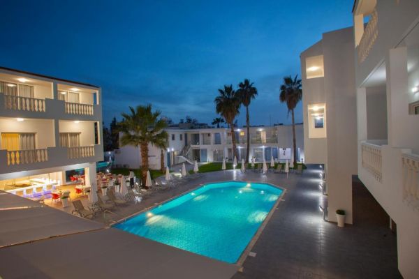 Princessa Vera Hotel Apartments - Cypr