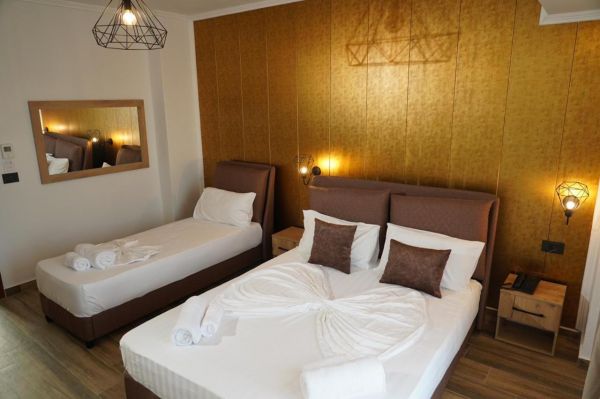 Hotel Monaco (PKT) - Albania