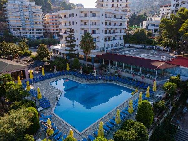 Hotel Hotel Mediterrane - Poznaj Albanię z Rego-Bis!