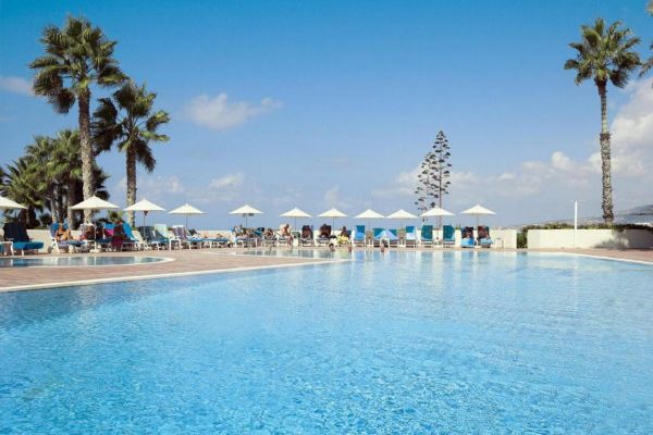 Cynthiana Beach Hotel - Cypr