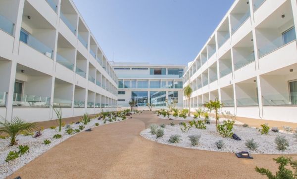 Nicholas Color Hotel - Cypr