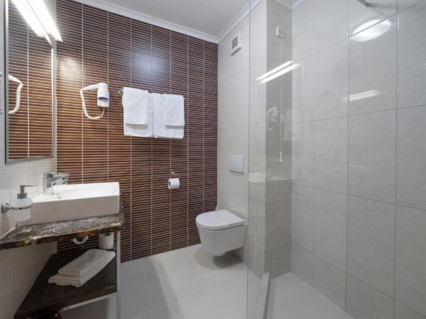 Hotel Tara (PKT) - Czarnogóra