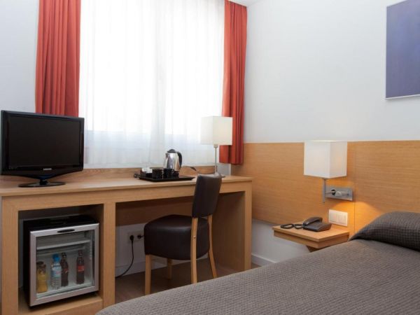 Hotel Sagrada Familia - Hiszpania
