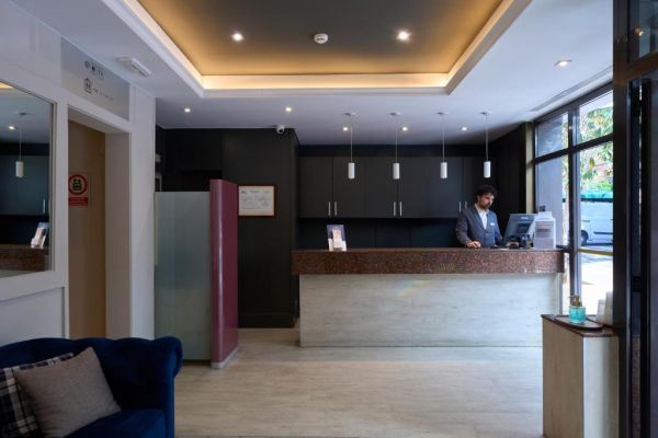 Hotel Catalonia Castellnou - Hiszpania
