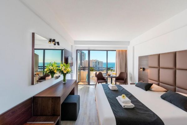 Odysseia Hotel Kapetanios - Cypr