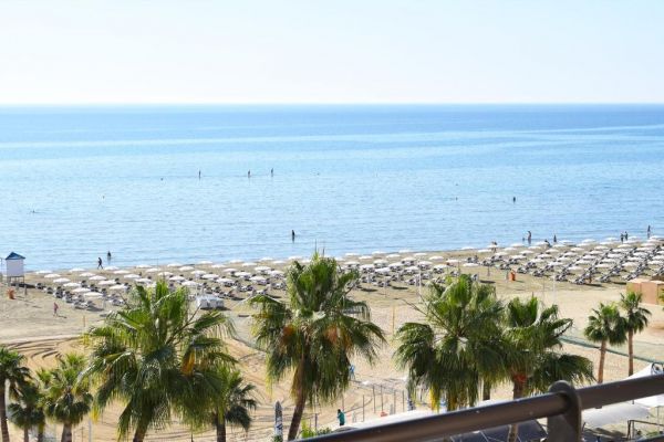 Sun Hall Beach Apts - Cypr