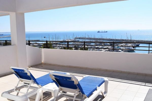 Sun Hall Beach Apts - Cypr