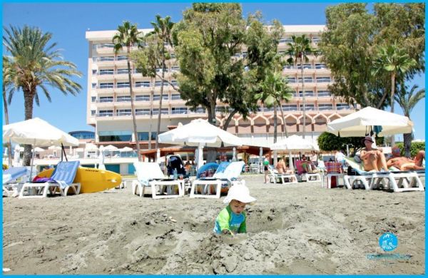Poseidonia Beach Hotel - Cypr