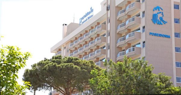 Poseidonia Beach Hotel - Cypr