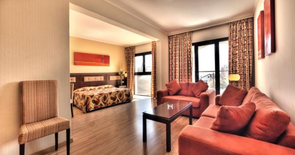Hotel Livadhiotis City - Cypr
