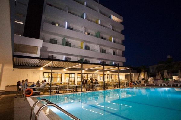 Hotel Pefkos City - Cypr