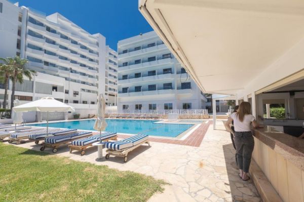Iliada Beach Hotel - Cypr