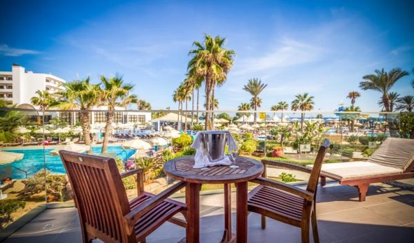 Adams Beach Hotel - Cypr
